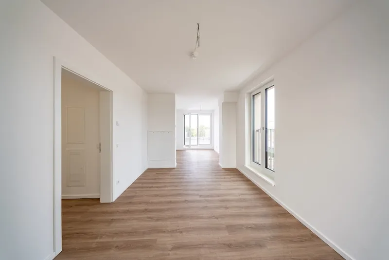 Geräumige 3-Zimmerwohnung im Erstbezug mit Dachterrasse sowie Dusch- und Wannenbad — photo 1